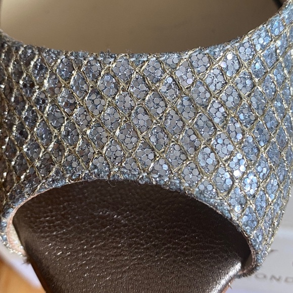 Jimmy Choo shoes. - Picture 4 of 8